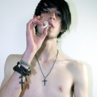 Tommy - Picture 9