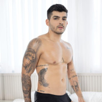 Yuri Oberon and Vitor Alves - Picture 5