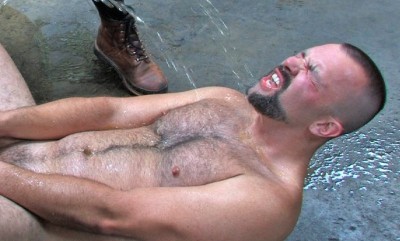 Sporty hunky fucked