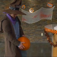 Jacking more than a lantern at the Grab Ass offices for Halloween - Picture 13