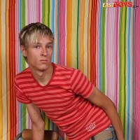 Cute blonde twink - Picture 10