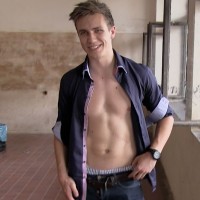Lovely boy - Picture 17