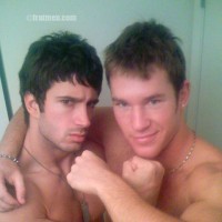 Nice collge dude posing - Picture 4