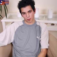 Sexy twink stripping and jerking off - Picture 2
