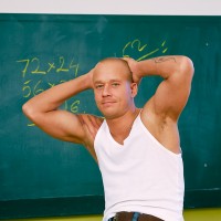 Skinheads Vs School Boys - Picture 48