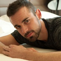 Fabio peels off - Picture 1