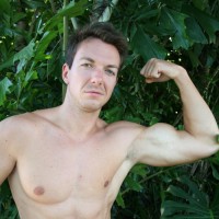 Ivan plays with himself - Picture 2