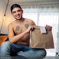 Delivery guy - Picture 14