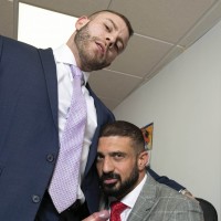 Caught snooping - Picture 4