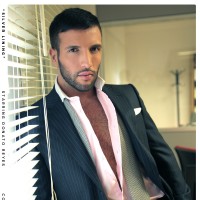 Donato Reyes gets steamy - Picture 6