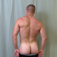 Terry rubs it out - Picture 7