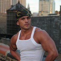 Spike Cruz posing naked - Picture 1