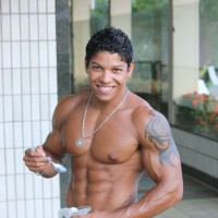 Luiz Tribal displays his shaft - Picture 8
