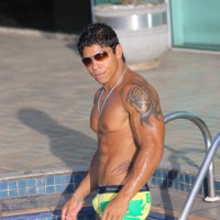 Luiz Tribal displays his shaft - Picture 5