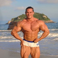 Tito Ortiz shows his dick - Picture 1