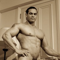 Tito Ortiz shows his dick - Picture 12