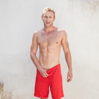 Jamie Pavel plays with himself - Picture 3