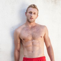 Jamie Pavel plays with himself - Picture 1