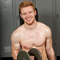 Jesse Knight exposes his heat - Picture 9