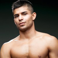 Nicco Sky show his hard cock - Picture 3