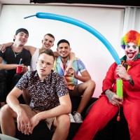 The Stripper Clown - Picture 9