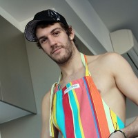 Aden Sandler shows off his uncut cock - Picture 1