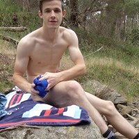 Brad Hunter at the picnic area - Picture 12