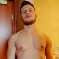 Christiano Szucs strips naked - Picture 2