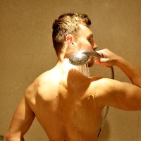 Christiano Szucs strips naked - Picture 8