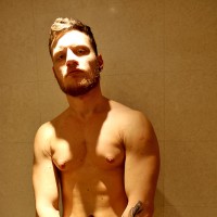 Christiano Szucs strips naked - Picture 11