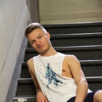 Sarpa Van Rider and Zac Frevo - Picture 1