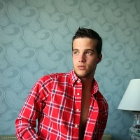 Aiden Bailey posing naked - Picture 6