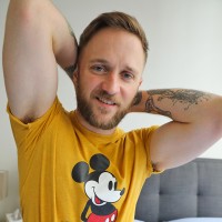 Billy Bones posing naked - Picture 4