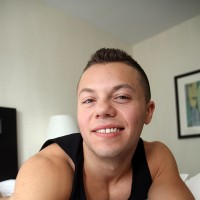 Paulie Vauss posing naked - Picture 3