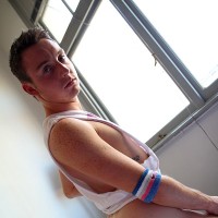 Bailey Shaw shows off his cock - Picture 9