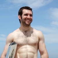 Australian hunk Josh on a beach - Picture 1