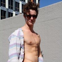 On the roof with Max Gatling - Picture 7