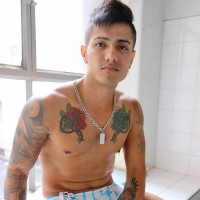 Gio Velasco posing naked - Picture 13