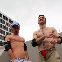 Mitch Milano and Josh Harris naked on the roof - Picture 4