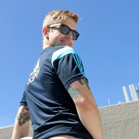 Luc Dean on the roof - Picture 5