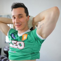 Ren Williams stripped down - Picture 8
