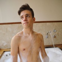 Connor Peters in the tube - Picture 15