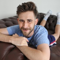 Eddie Archer posing naked - Picture 11