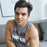 Abel Martin posing naked - Picture 1