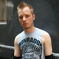 Simon Tanner strip down - Picture 1