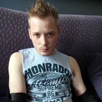 Simon Tanner strip down - Picture 6