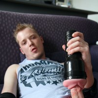 Simon Tanner strip down - Picture 8
