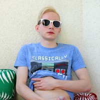 Ethan Czar stokes his dick - Picture 20