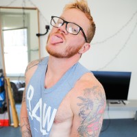 Beau Jackson posing naked - Picture 1