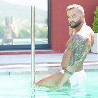 Poolside Humping - Picture 12